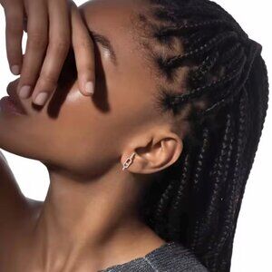 Messika Brincos de prata esterlina de face única, conjunto completo de diamantes